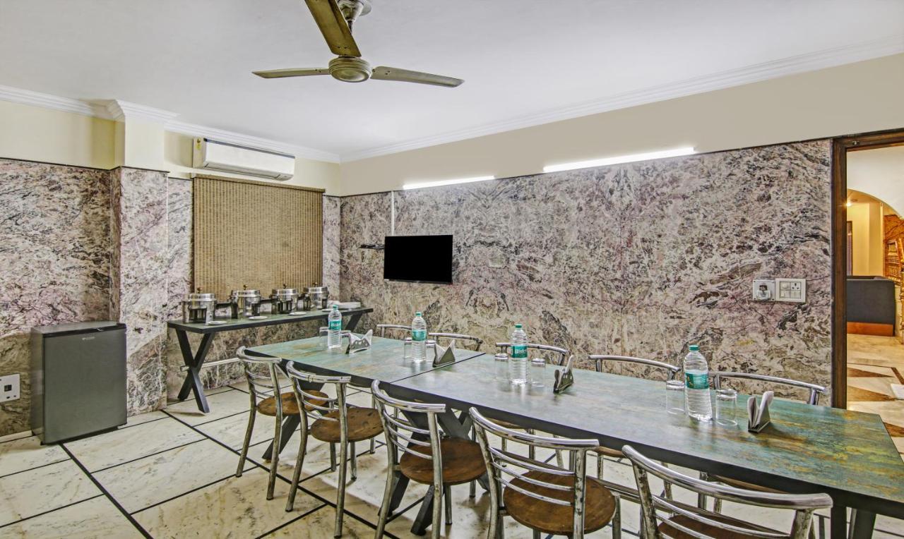Hotel Singh Continetal Δελχί Εξωτερικό φωτογραφία