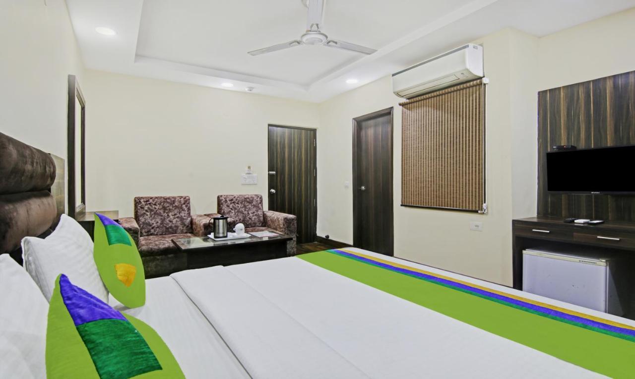 Hotel Singh Continetal Δελχί Εξωτερικό φωτογραφία