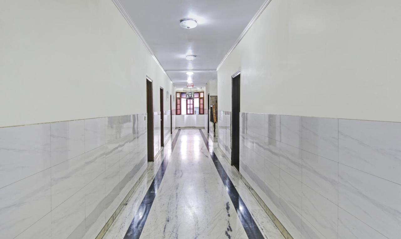 Hotel Singh Continetal Δελχί Εξωτερικό φωτογραφία