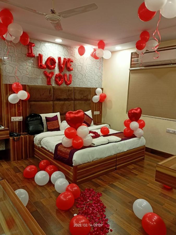 Hotel Singh Continetal Δελχί Εξωτερικό φωτογραφία