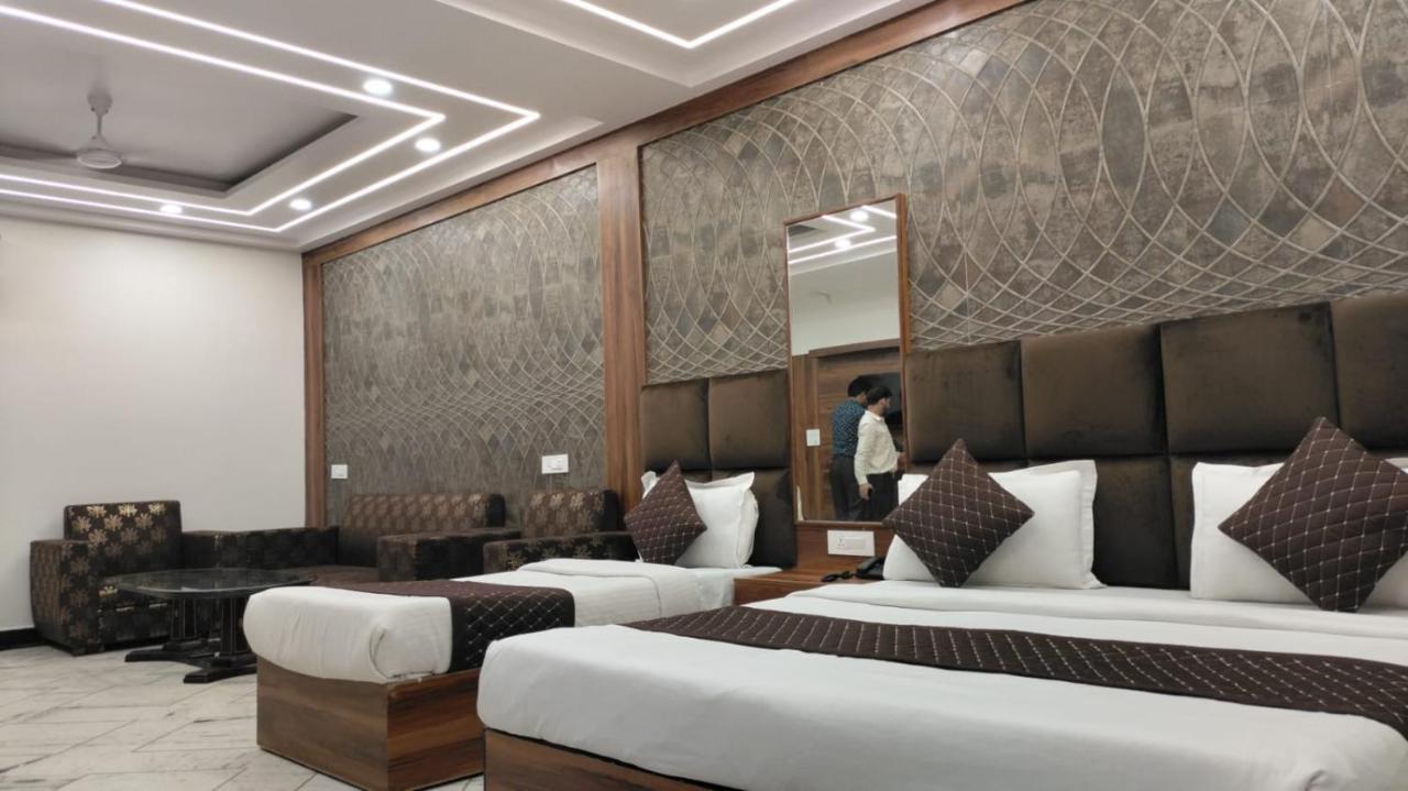 Hotel Singh Continetal Δελχί Εξωτερικό φωτογραφία