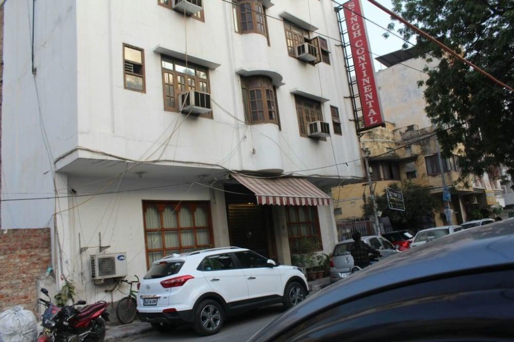 Hotel Singh Continetal Δελχί Εξωτερικό φωτογραφία